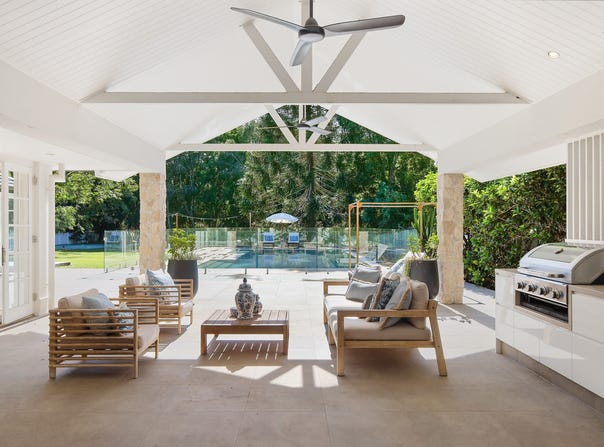 71 Marbella Drive, Benowa Waters, Qld 4217