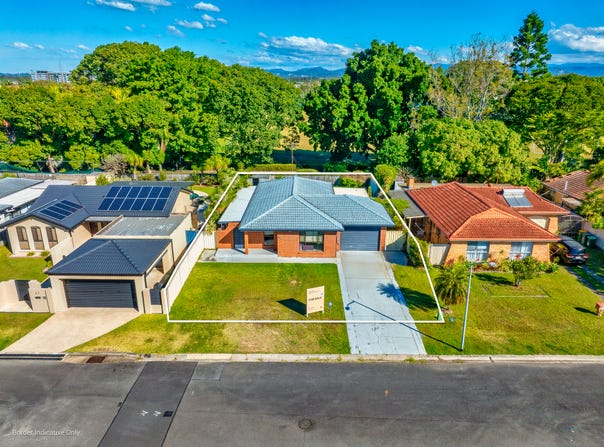 25 Sigatoka Place, Clear Island Waters, Qld 4226