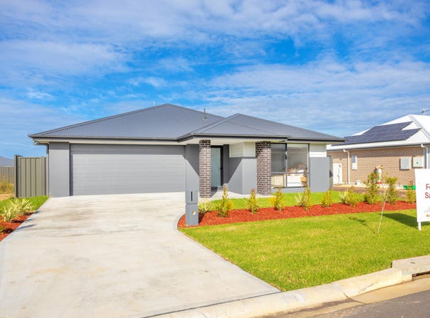 4 Peony Avenue, Old Bar, NSW 2430