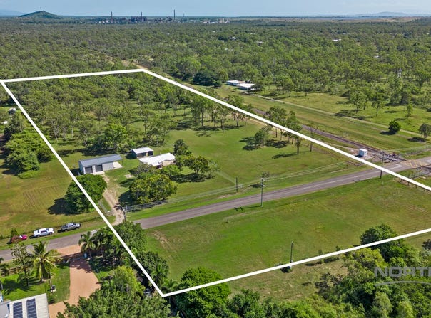 17 Bowden Road, Black River, Qld 4818