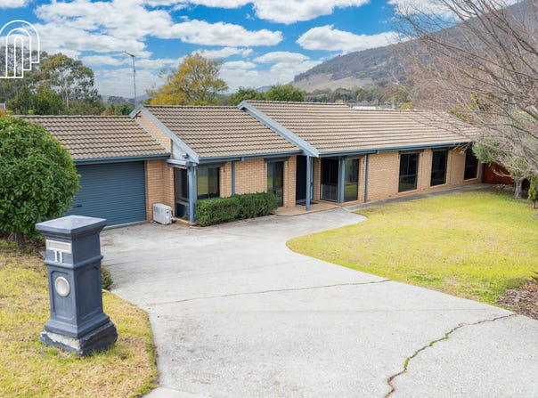 11 Wondah Street, Tallangatta, Vic 3700
