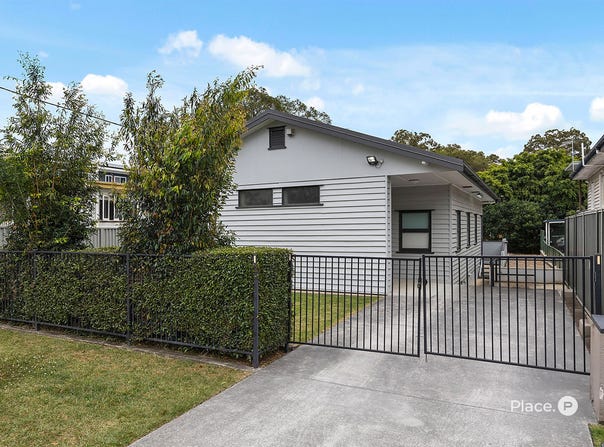 70 Harold Street, Holland Park, Qld 4121