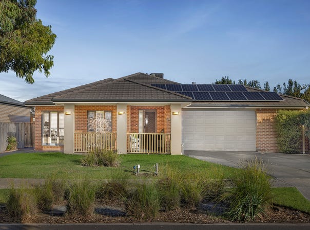 33 Benalla Avenue, Eynesbury, Vic 3338