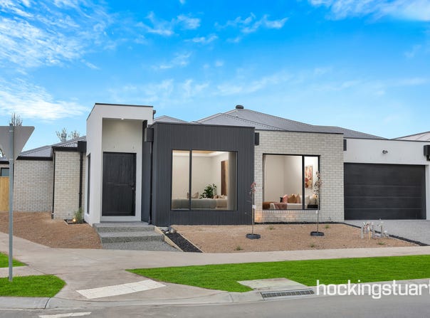 2 Hawksburn Place, Mickleham, Vic 3064