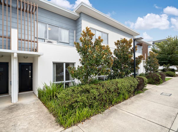 144/142 Mapleton Avenue, Harrison, ACT 2914