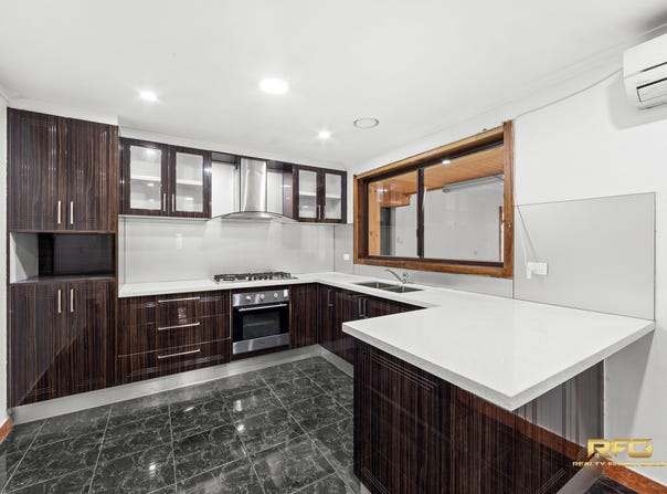 18 Allandale Rd, Kings Park, Vic 3021
