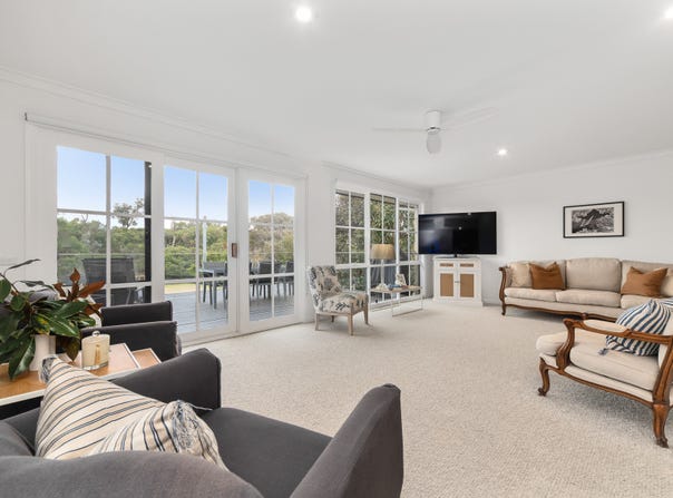 3/264 Nepean Highway, Seaford, Vic 3198