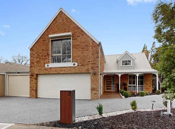 4 Cypress Hill Drive, Narre Warren South, Vic 3805