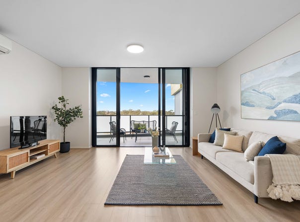 210/10 Hezlett Road, North Kellyville, NSW 2155
