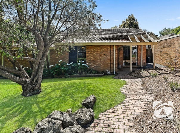 1/47-49 Peel Street, Berwick, Vic 3806