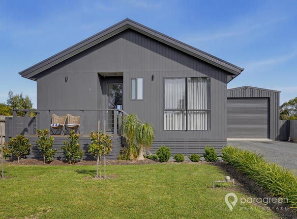 17 Keane Street, Port Welshpool, Vic 3965