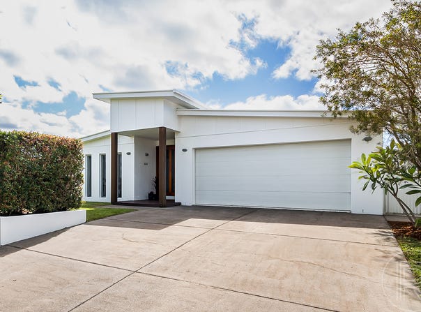 36 Sailfish Drive, Mountain Creek, Qld 4557