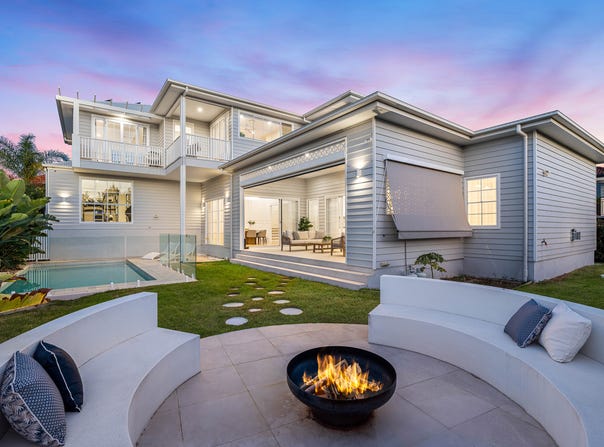 11 Hartley Street, Camp Hill, Qld 4152