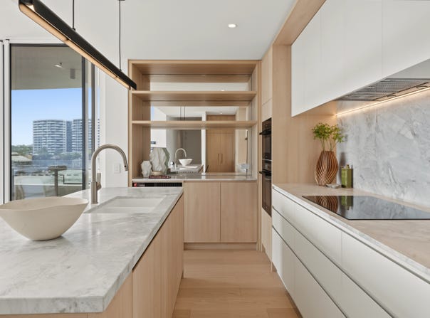 303/The Waterline South Drive, Biggera Waters, Qld 4216