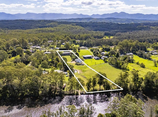 14 Riverside Drive, Urunga, NSW 2455