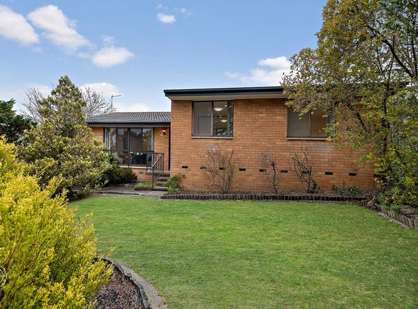 12 Ormerod Place, Kambah, ACT 2902