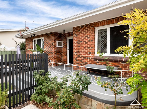 16 Elizabeth Street, White Gum Valley, WA 6162