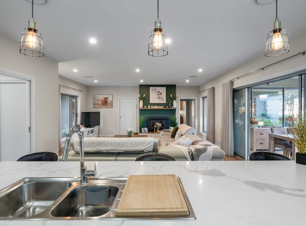16 Hills Road, Pranjip, Vic 3666