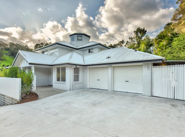 99 Woorama Road, The Gap, Qld 4061