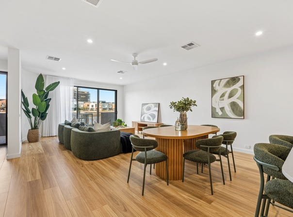 19 Compass Lane, Port Adelaide, SA 5015