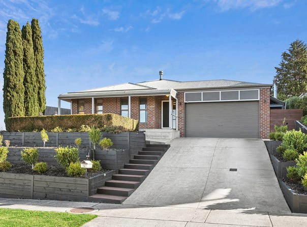16 Stanfield Drive, Wandana Heights, Vic 3216