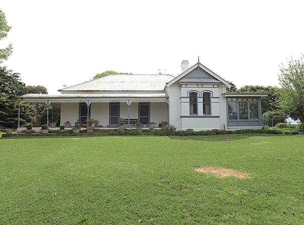 1001 Cullinga Road, Wallendbeen, NSW 2588