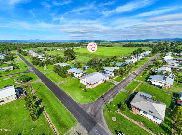 58 Maple Street, Goondi Bend, Qld 4860