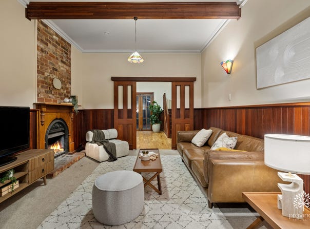 1A Dryandra Crescent, Darlington, WA 6070