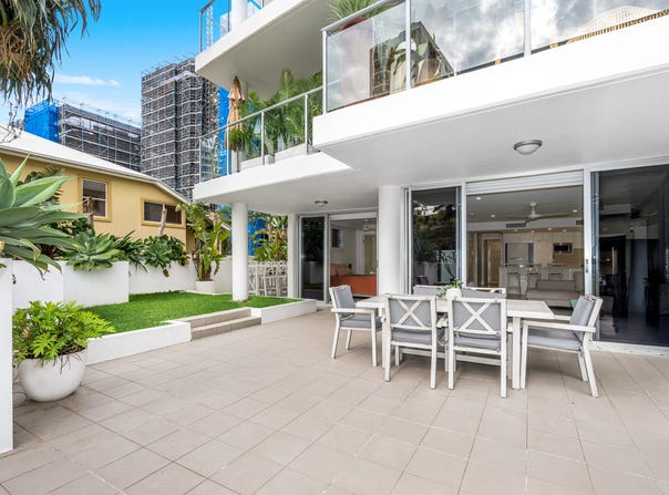 101/215 Boundary Street, Rainbow Bay, Qld 4225