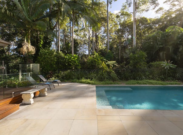 160 Wust Road, Doonan, Qld 4562