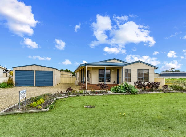 11 De Guichen Drive, Robe, SA 5276