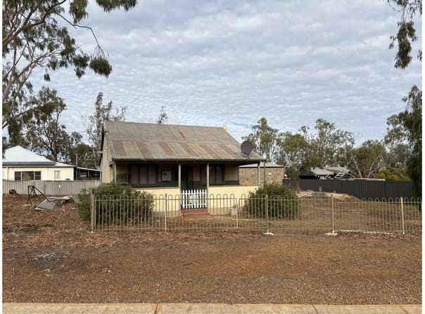 35 York Street, Watheroo, WA 6513