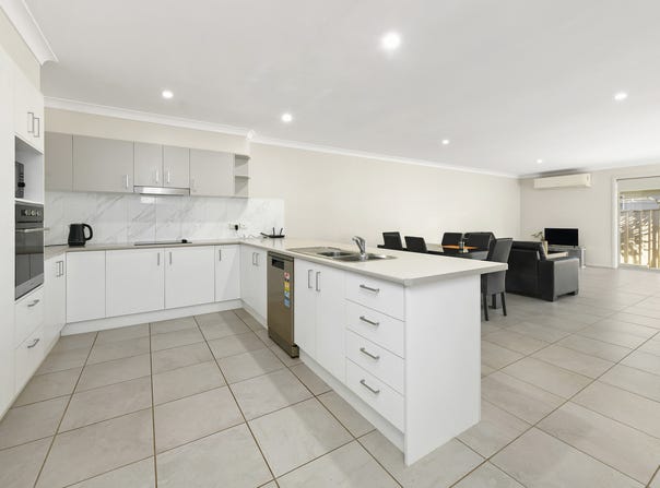 16 & 16a Clipstone Close, Port Macquarie, NSW 2444