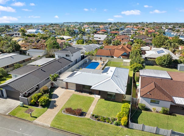 55 Agnes Street, Birkdale, Qld 4159