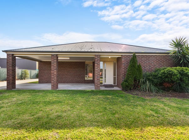 1/7 Prince Street, Wurruk, Vic 3850