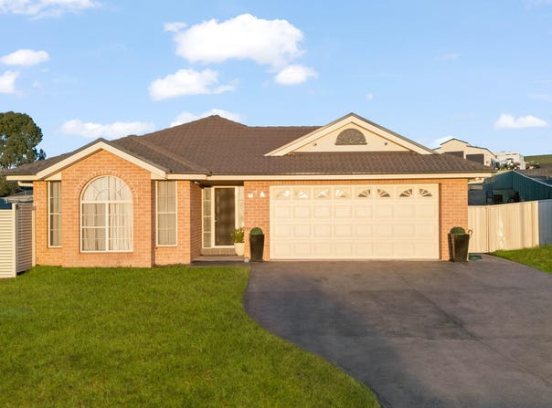 37A Sapphire Crescent, Kelso, NSW 2795