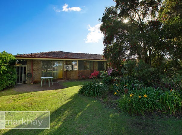 18 Ningaloo Way, Thornlie, WA 6108