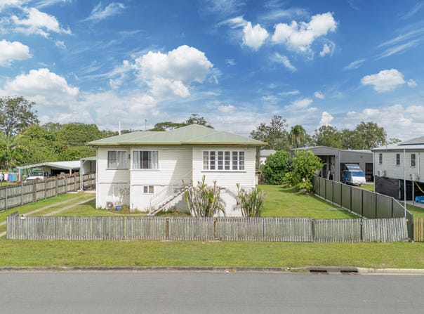 15 Chivers Street, Marian, Qld 4753
