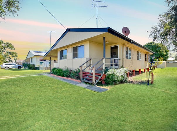 23 Stephenson Street, Moura, Qld 4718
