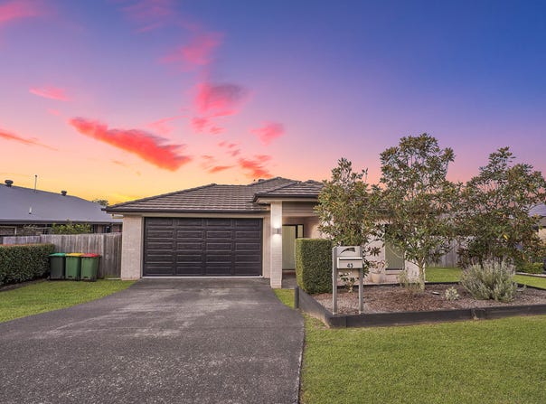 43 Ridgecrest Drive, Flagstone, Qld 4280