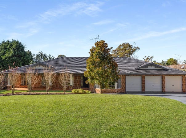 9 Warrigal Street, Willow Vale, NSW 2575