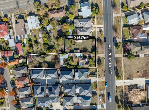 13-15 Alfred Street, Sebastopol, Vic 3356