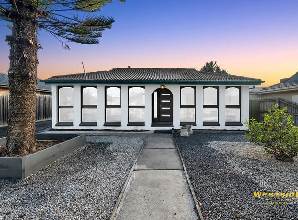 15 Hovell Street, Deer Park, Vic 3023