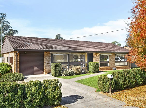 8 Campbell Street, Thirlmere, NSW 2572