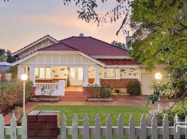 11 Fortescue Street, East Fremantle, WA 6158