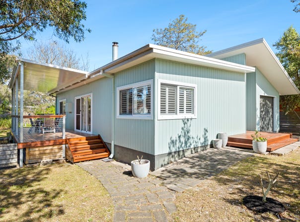 50 Grant Street, Broulee, NSW 2537