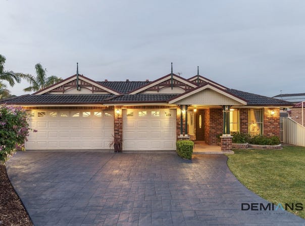 13 Beachcomber Place, Chipping Norton, NSW 2170