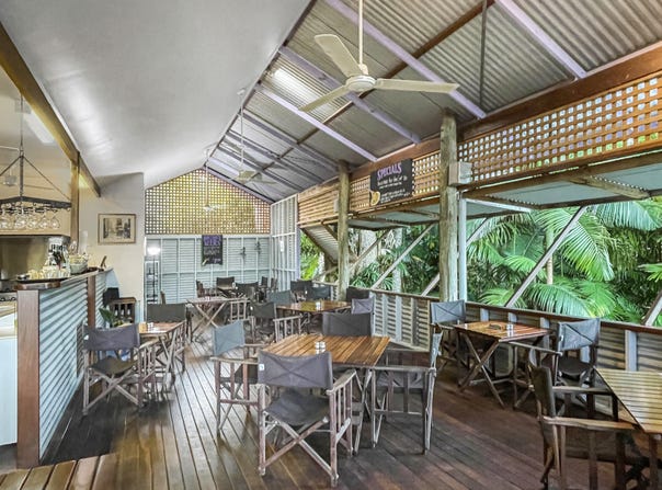 24 Wongaling Beach Rd, Wongaling Beach, Qld 4852
