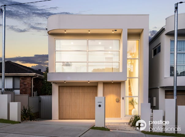 28A Ikara Crescent, Moorebank, NSW 2170