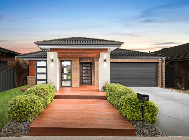 5 Uralla Street, Manor Lakes, Vic 3024